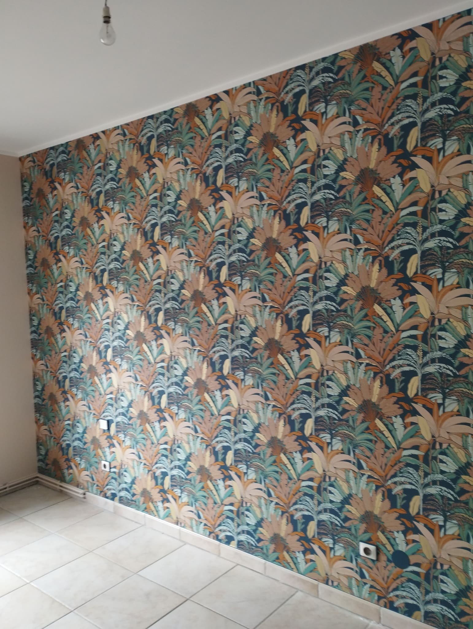 Pose de papier peint panoramique - Ottange