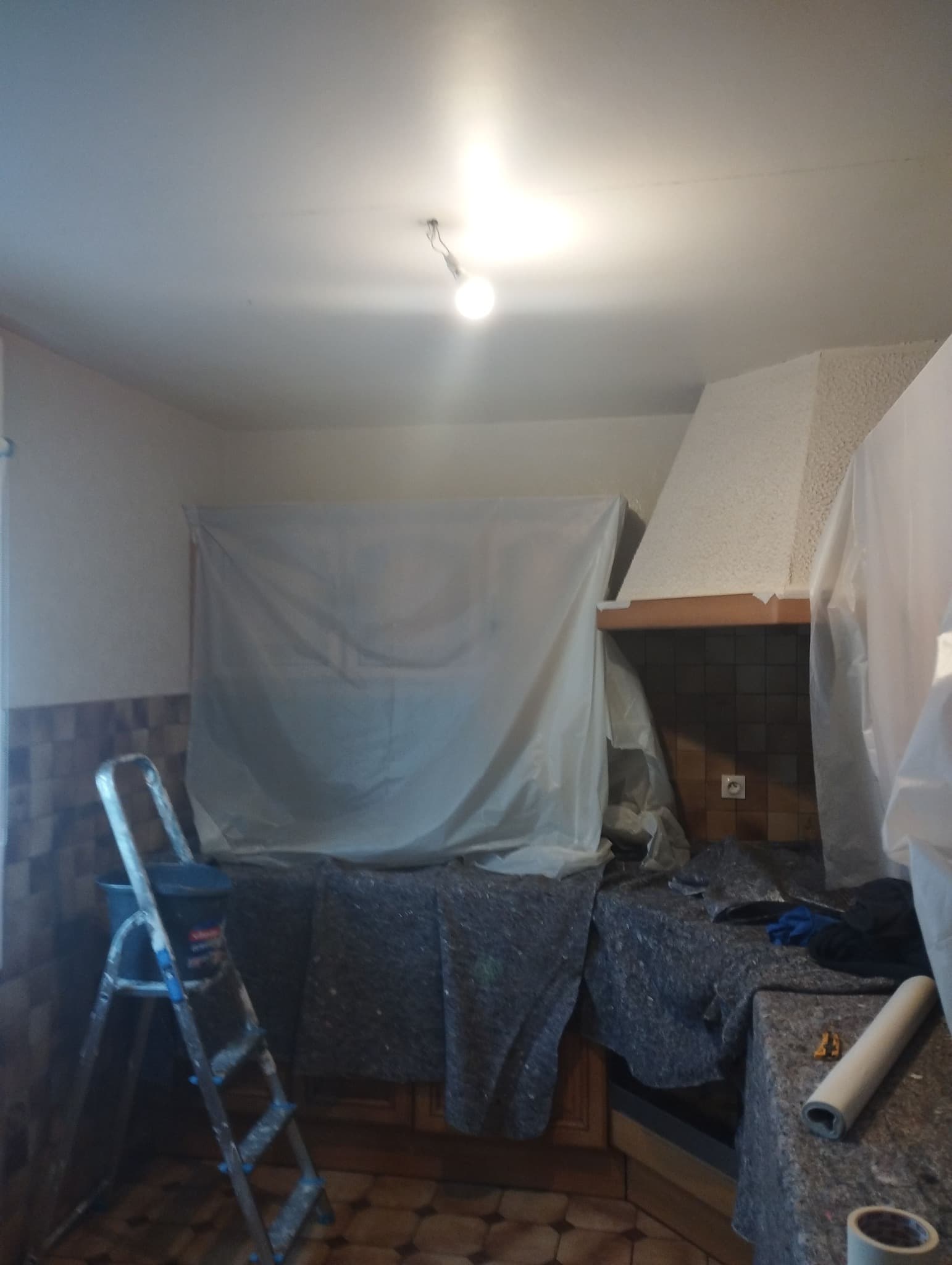 Cuisine remise au goût du jour - Hayange - Avant